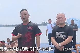 老詹C位！湖人官方晒西部全明星大合照